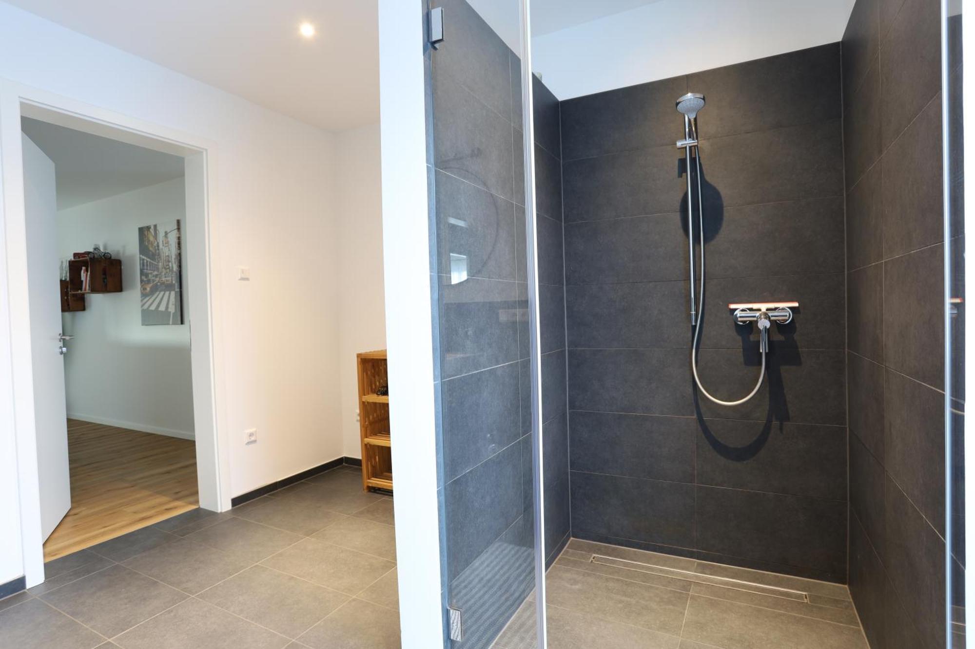 Apartment "New York" In Erftstadt - 3 Zimmer & 91Qm - Nahe Koeln, Messe, Phantasialand & Bonn - Familienurlaub Oder Business Trip 外观 照片
